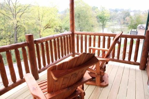 Blessing Lodge by Amish Country Lodging Hotel in Berlin