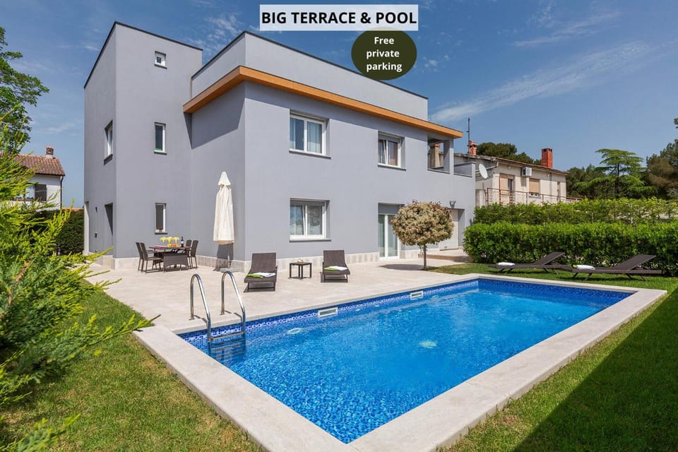 Villa 2103 Resort in Pula