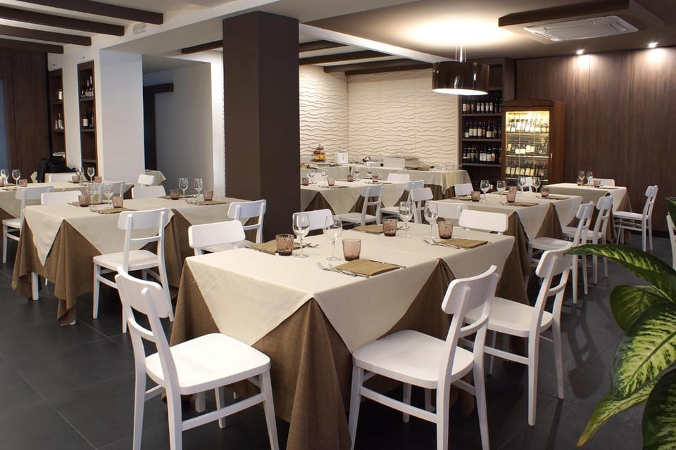 Hotel Leopardi Pomigliano Hotel in Campania