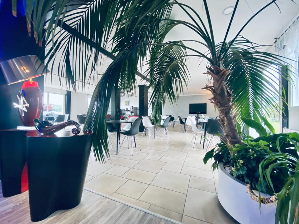 HOTEL AIR LANE Hotel in Bourgogne-Franche-Comté