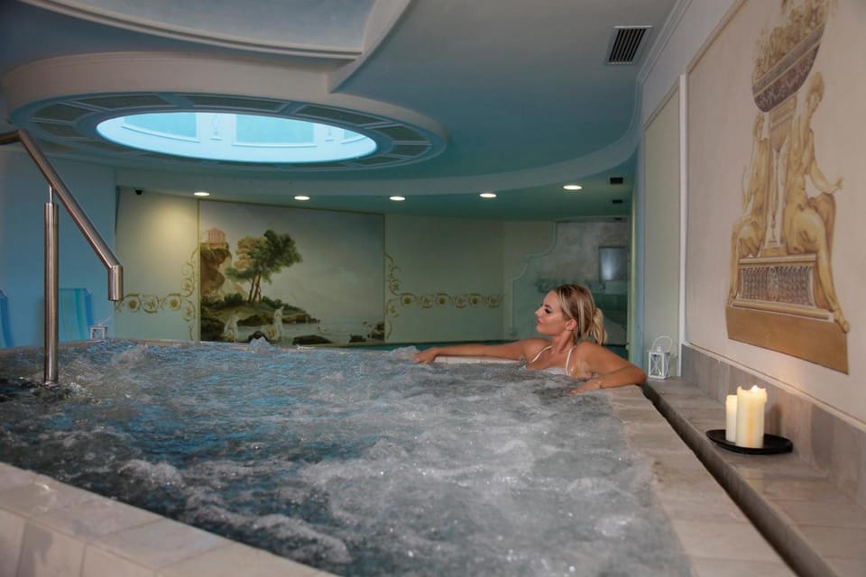 Cavallino Lovely Hotel Hotel in Trentino-South Tyrol