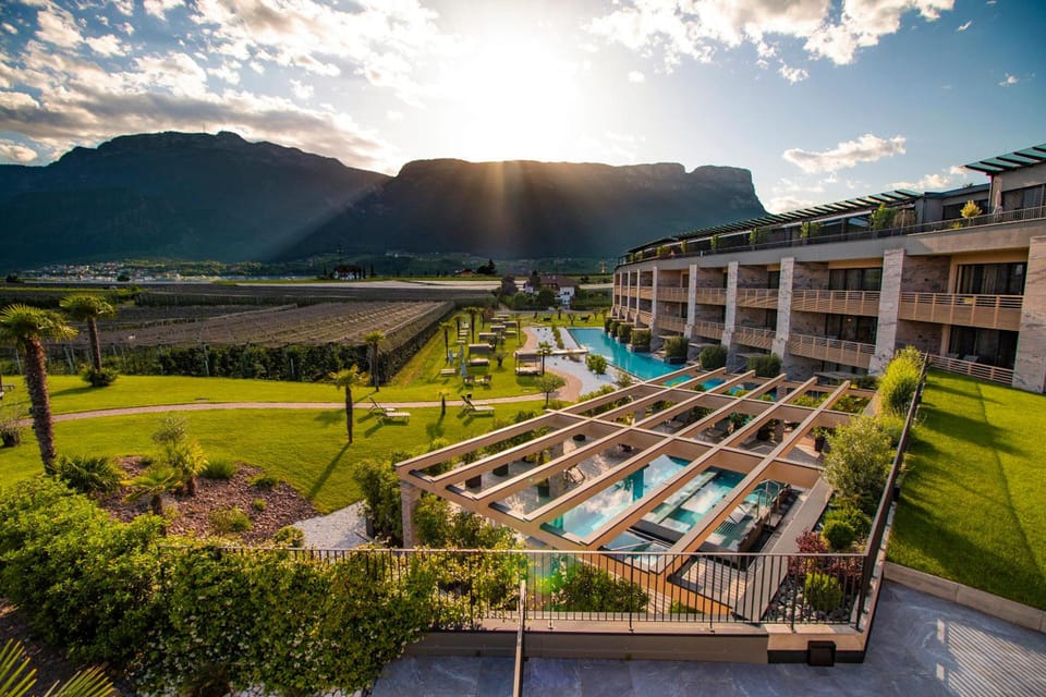 Weinegg Wellviva Resort Hotel in Trentino-South Tyrol