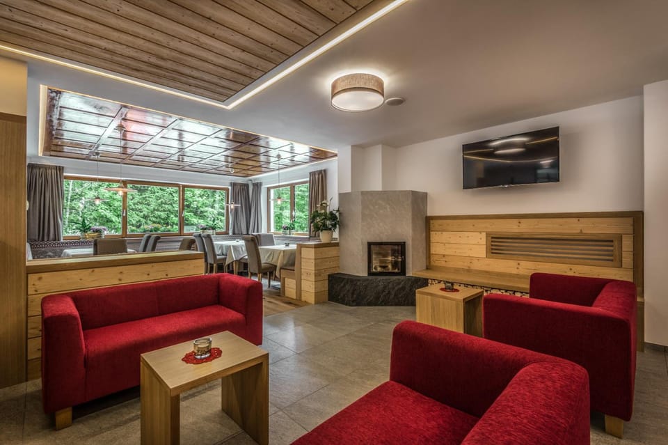 Hotel Miramonti Badia Hotel in Trentino-South Tyrol