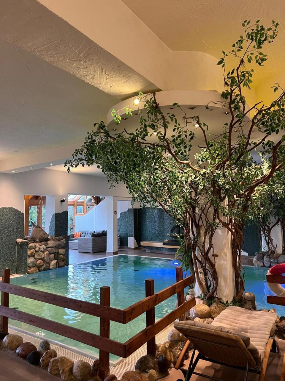 Swimming pool