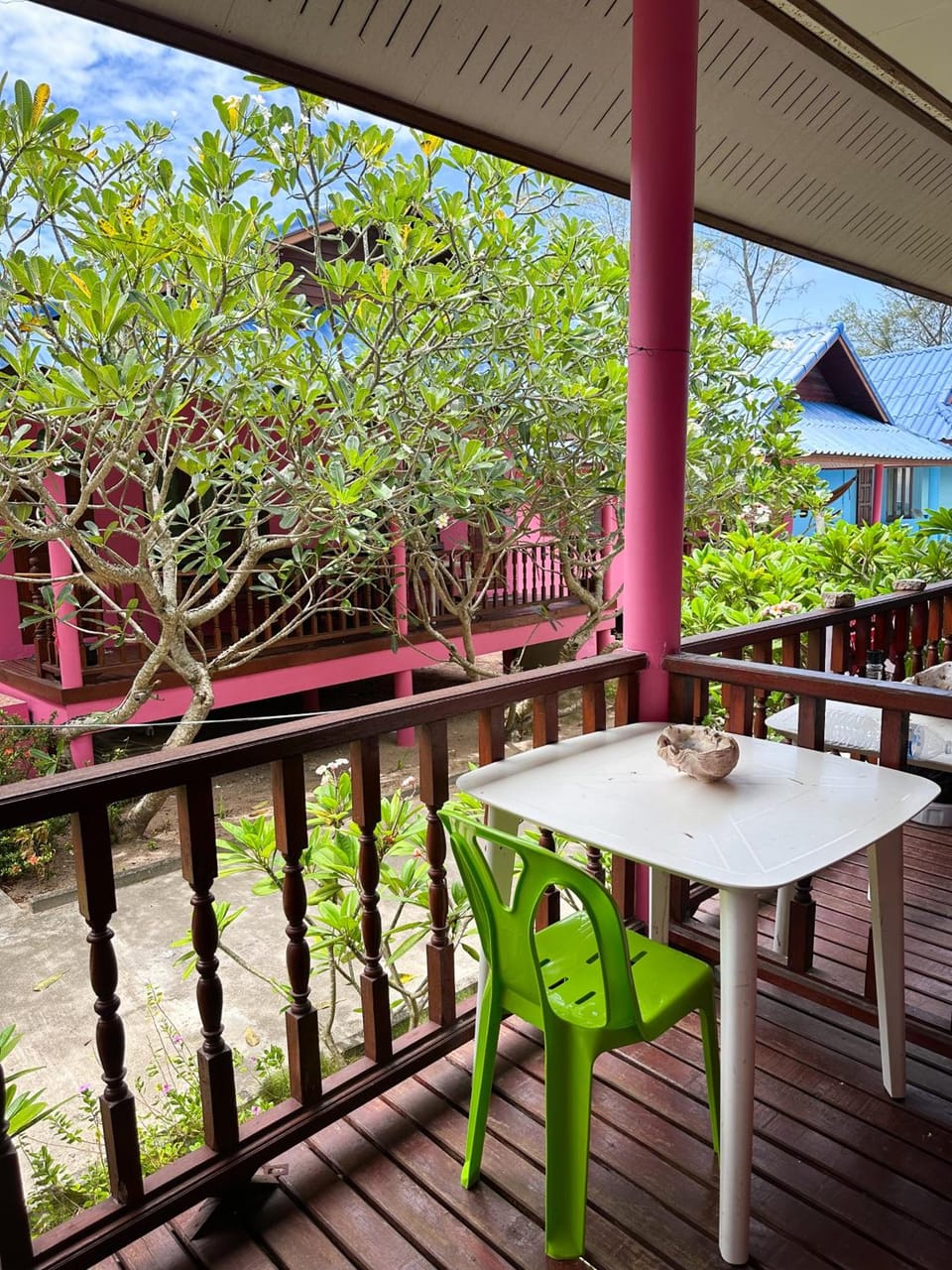 O'chai Bungalows Resort in Ko Tao