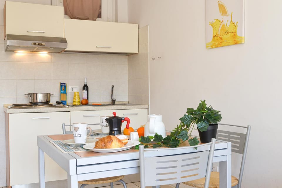 Residence Laura Hotel in Vallecrosia
