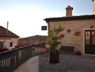 Dormire nel Borgo Hotel in Province of Foggia