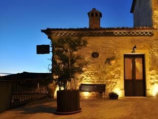 Dormire nel Borgo Hotel in Province of Foggia