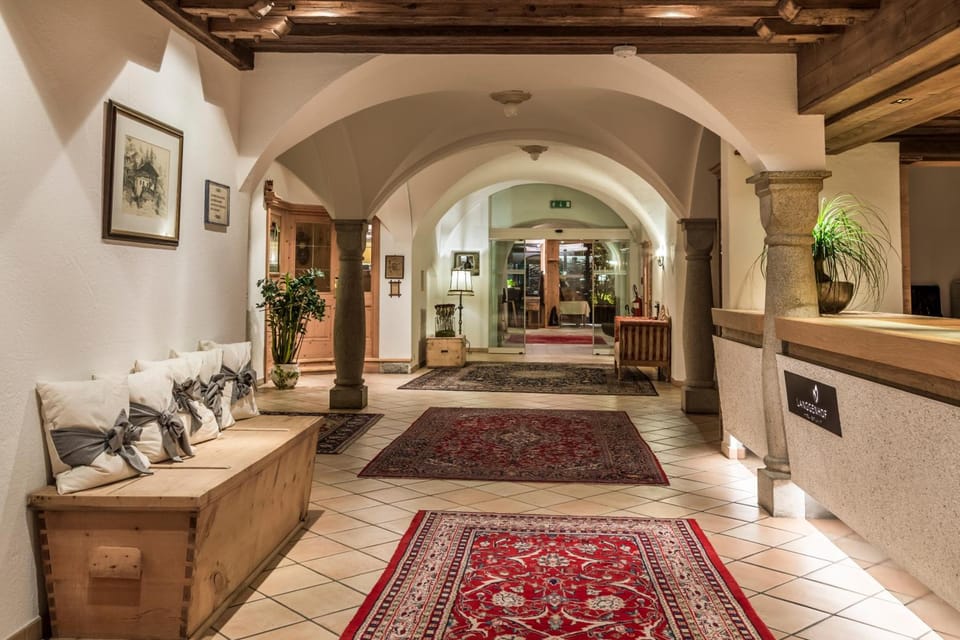 Hotel Restaurant Langgenhof Hotel in Bruneck