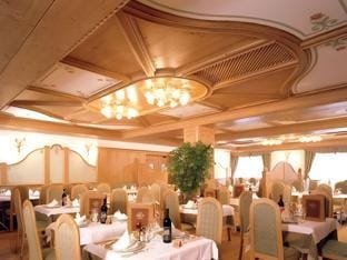 Hotel Soreghes Gran Chalet Hotel in Trentino-South Tyrol