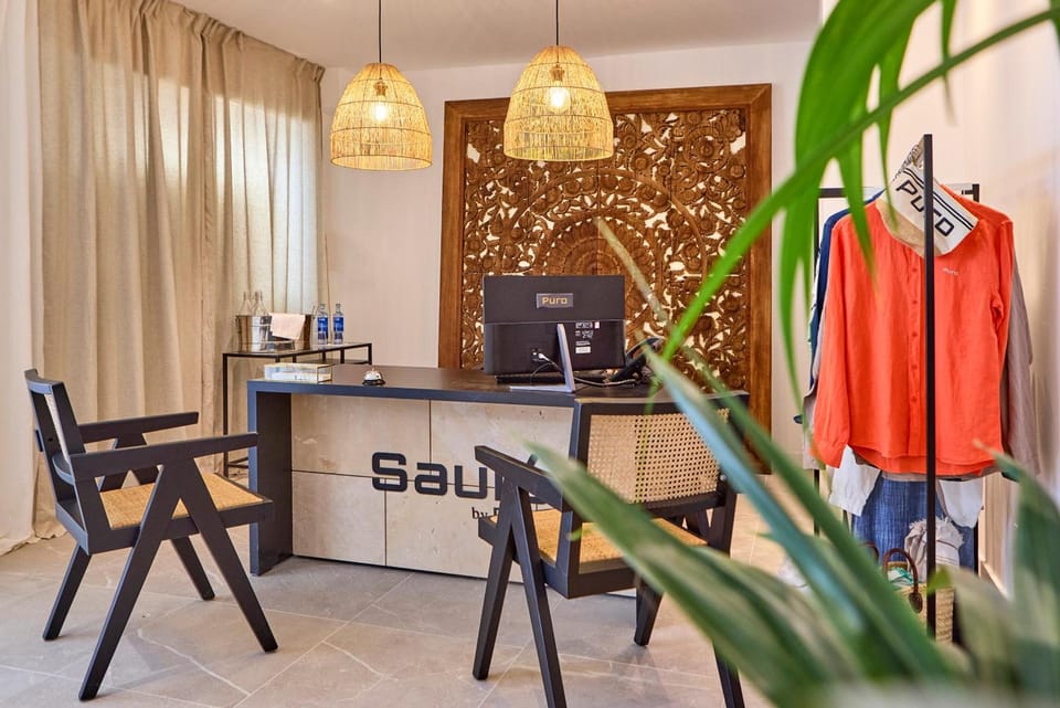 Saulo Beach Hotel Hotel in Balearic Islands