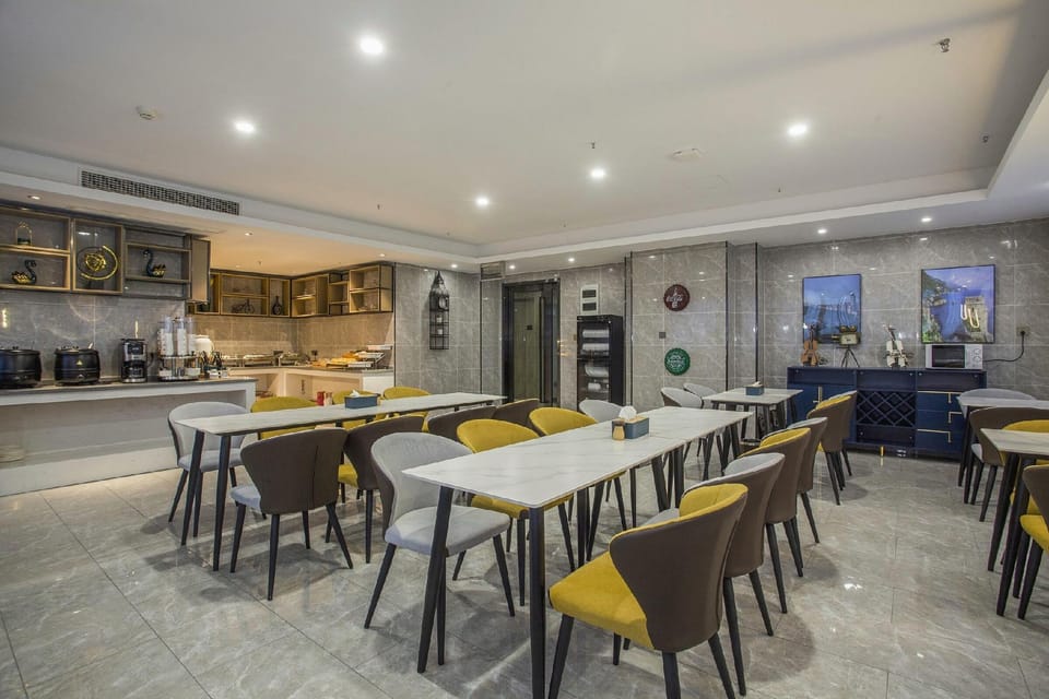 VX Hotel Changzhou Wujin Gaoxin District Nanxiashu Mosaic Hotel in Suzhou
