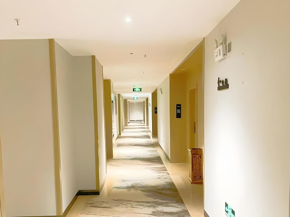 VX Hotel Hefei Railway Station North Square Iwc Building Hotel in Jiangsu