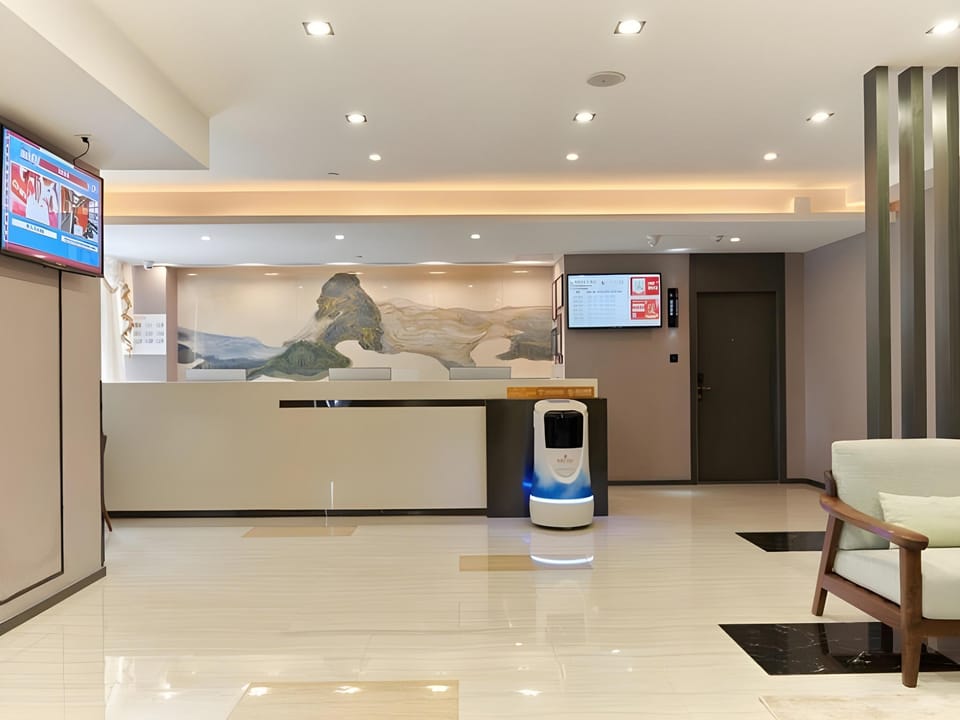 GreenTree Eastern Hotel Hefei Binhu Convention Centre Zilu Metro Station Hotel in Jiangsu
