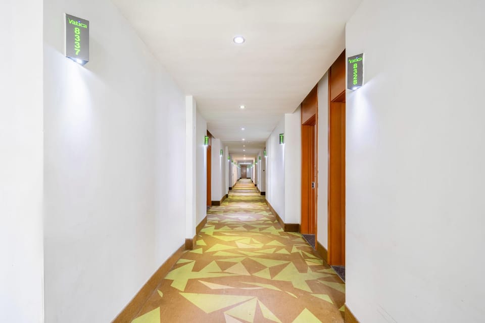 Shell Hotel Rizhao Donggang District Haiqu Park East Haiqu Road Night Market Shidai Square Hotel in Shandong
