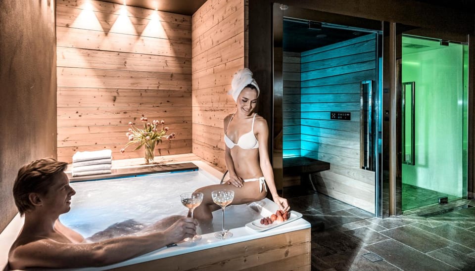 Hotel La Perla Wellness & Beauty Hotel in Canazei