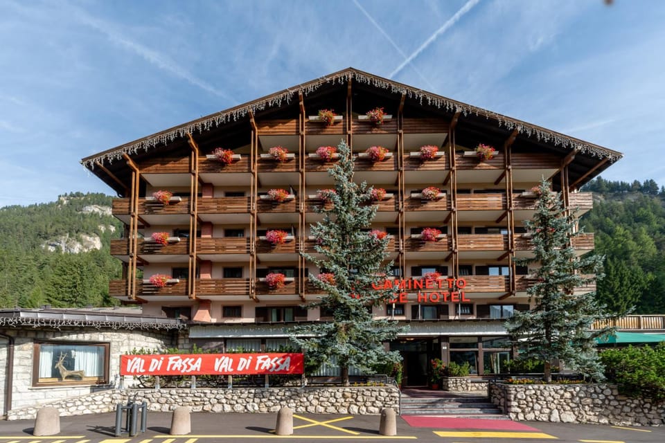 Hotel il Caminetto Sport Hotel in Canazei