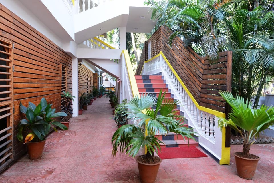 Silver Sands Sunshine - Angaara Resort in Candolim