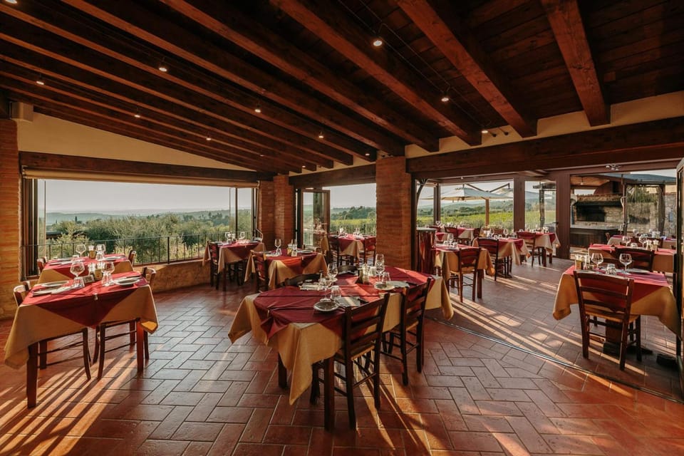 Villa Di Sotto Hotel in Tuscany