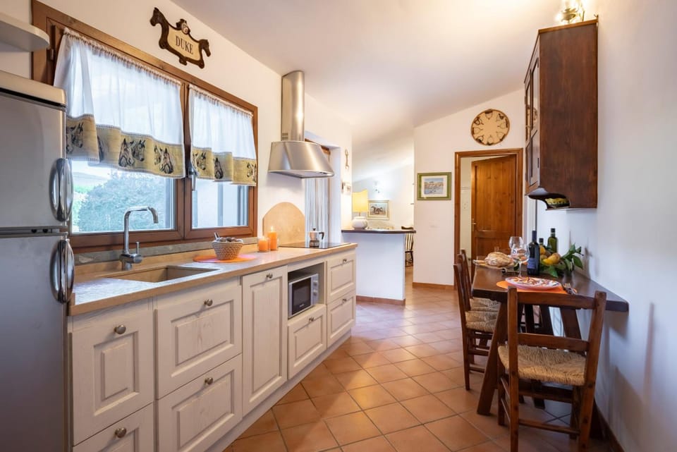 Agriturismo La Rombaia Hotel in Tuscany