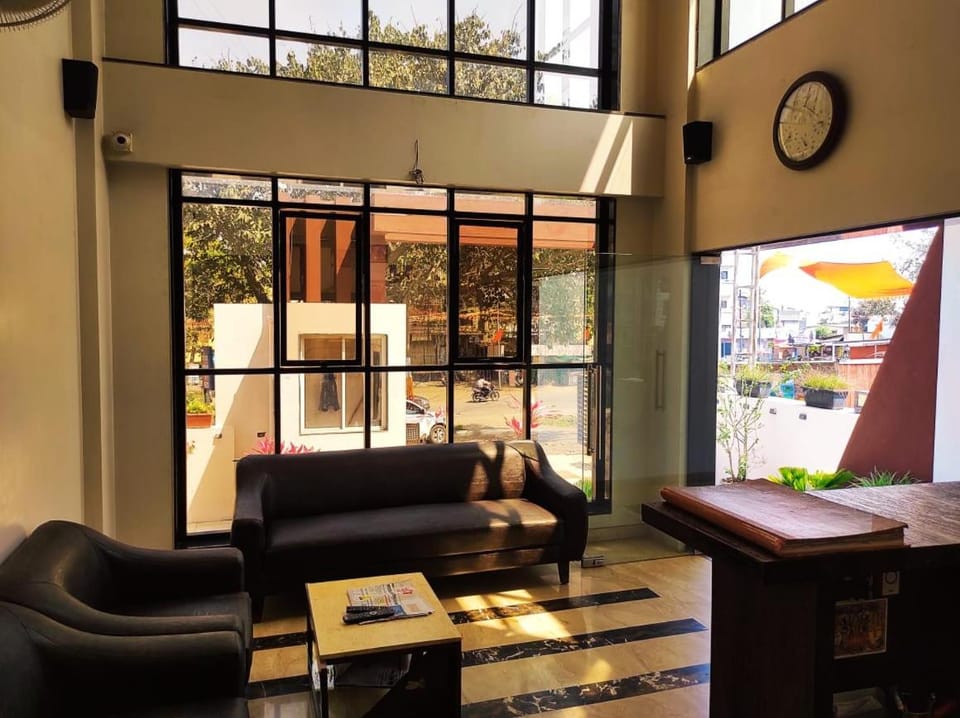 Hotel Manasi inn, Satara Hotel in Maharashtra