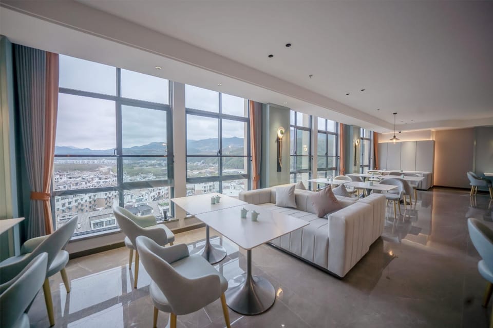 LongFeng Hotel Hotel in Zhejiang