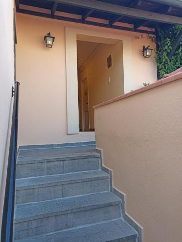 Kostantaki Studios Hotel in Nea Peramos