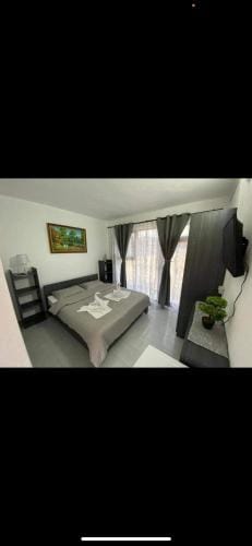 Belvedere Yacht Club Berzasca Hotel in Serbia