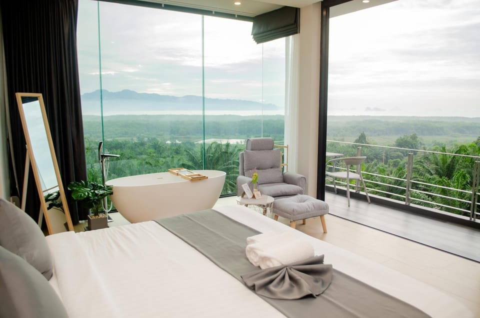 Ao Luek Panoramic Pool Villa Resort in Krabi Changwat