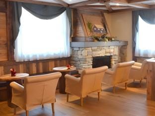 Alpholiday Dolomiti Wellness & Family Hotel Hotel in Dimaro