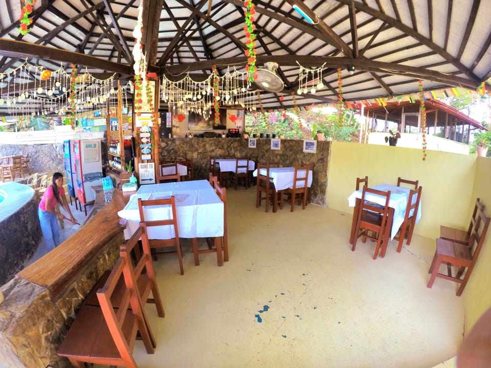 AL HAMRA JUNGLE RESORT Resort in Puerto Princesa