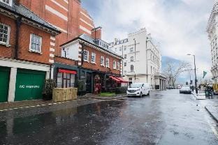 Elegant 1 bed next to Hyde Park, sleeps 2 Hotel in City of Westminster