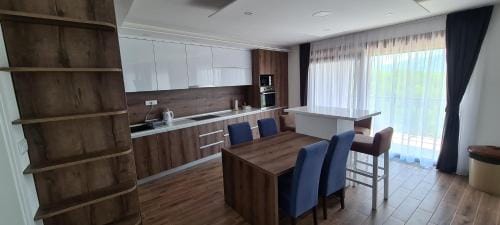 Maiden Water Resort Lodge in Sarajevo