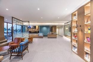 Hanting Hotel Hefei South Railway Station Huayuandadao Metro Station Hotel in Jiangsu