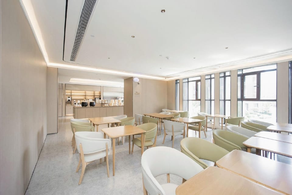 Ji Hotel Linyi Wuzhou Lake Hotel in Jiangsu