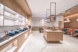 Hanting Hotel Nanjing Middle Longpan Road Jiuhuashan Metro Station Hotel in Nanjing