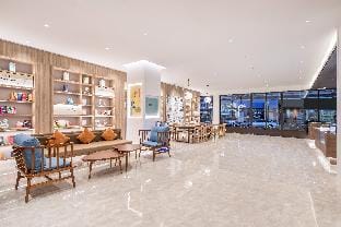 Hanting Hotel Nanjing Middle Longpan Road Jiuhuashan Metro Station Hotel in Nanjing