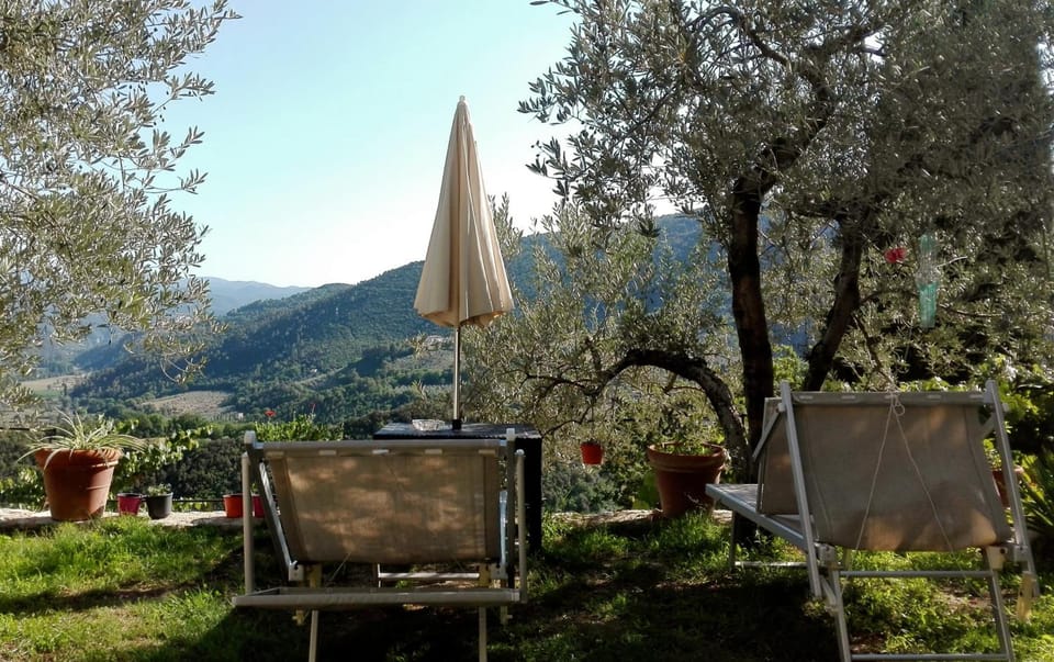 Guesthouse Runcini Hotel in Umbria