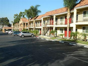 Welcome Inn Hotel in Corona