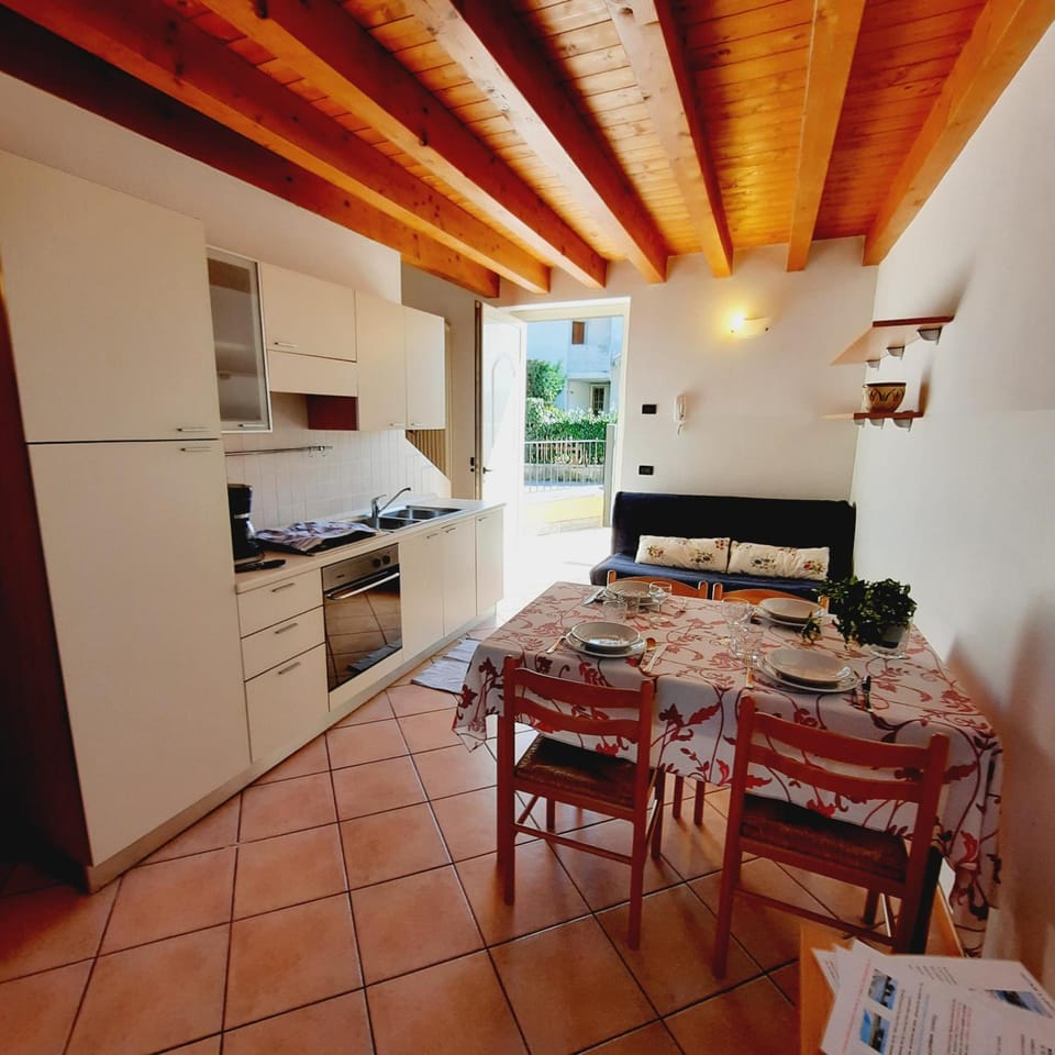 Appartamenti Esmera Hotel in Desenzano del Garda