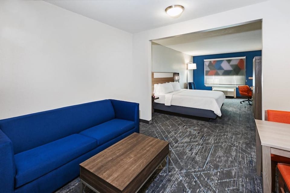 Holiday Inn Express Hotel & Suites - Houston Space Center by IHG Hotel in Webster