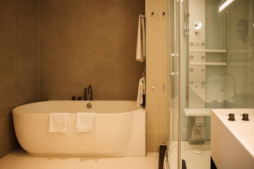Restaurant, Hotel & Spa Savarin Hotel in The Hague