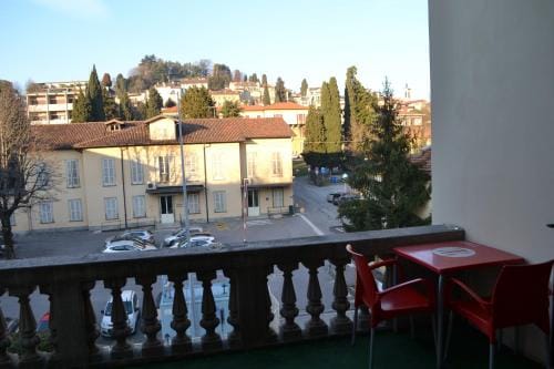 B&B Santa Lucia & Smeraldo Hotel in Bergamo