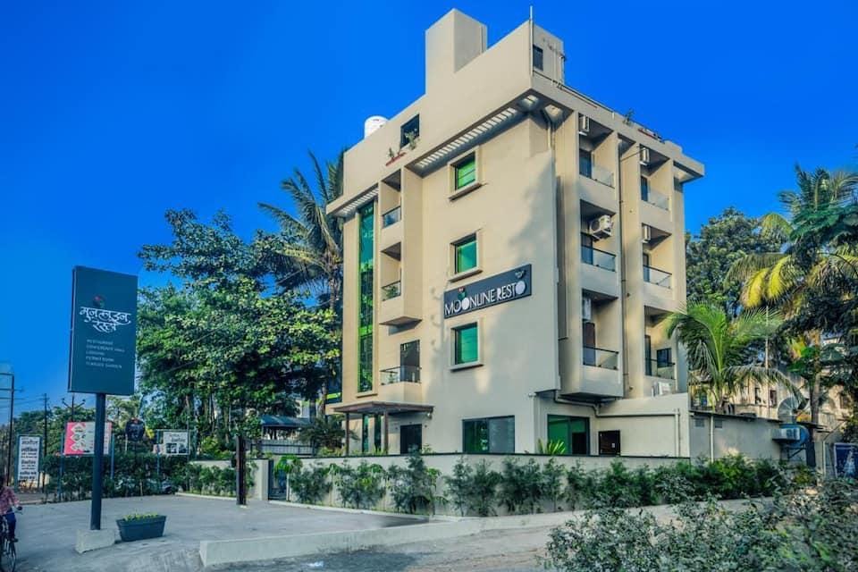 Hotel Ruchira Moonline Resto Hotel in Maharashtra