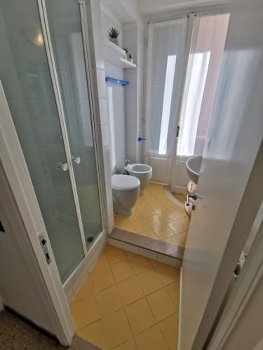 Tonino Basso camere Nuova Gestione Hotel in Vernazza