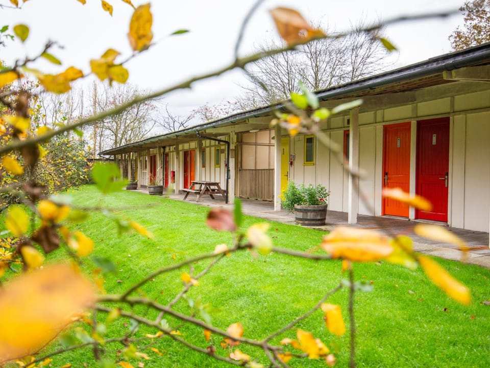 YHA Chester Trafford Hall Hostel in Wales