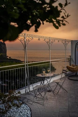 Villa La Pagaia Sorrento Coast Hotel in Vico Equense