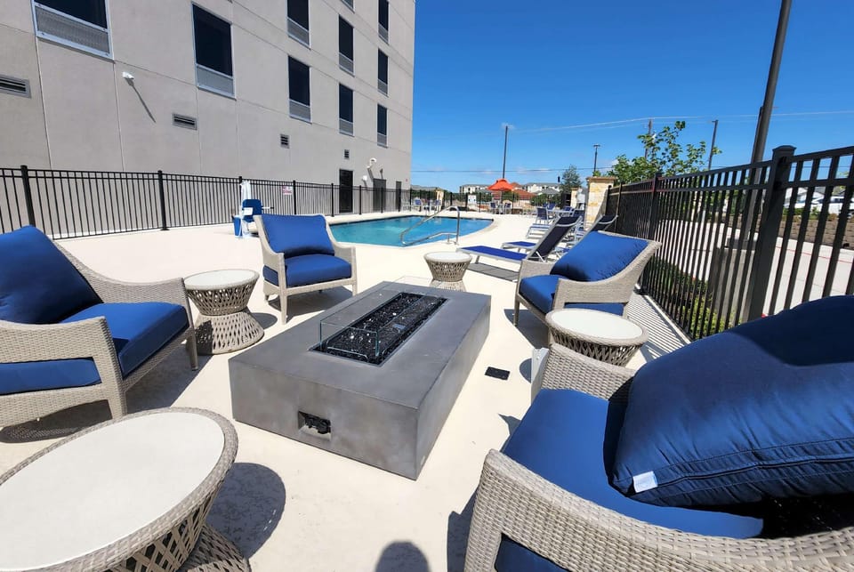 Hawthorn Extended Stay by Wyndham Pflugerville Hotel in Pflugerville