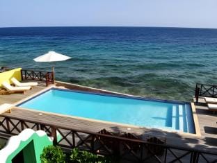 Scuba Lodge & Ocean Suites Lodge in Willemstad