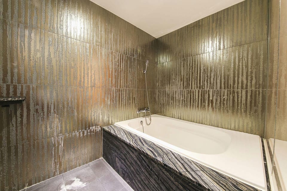 Bucheon Zenith Tourist hotel Motel in Gyeonggi-do